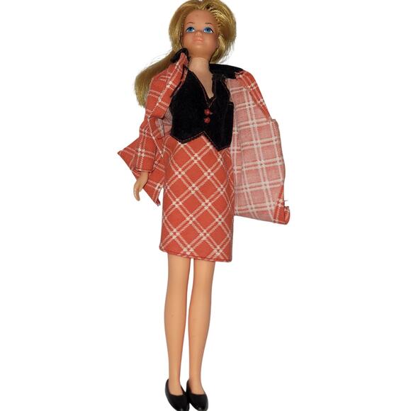 1975 Vintage Skipper, Barbie's Sweet Little Sister in Original Outfit - Picture 2 of 5